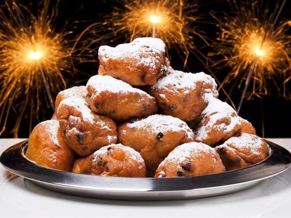 oliebol gevuld